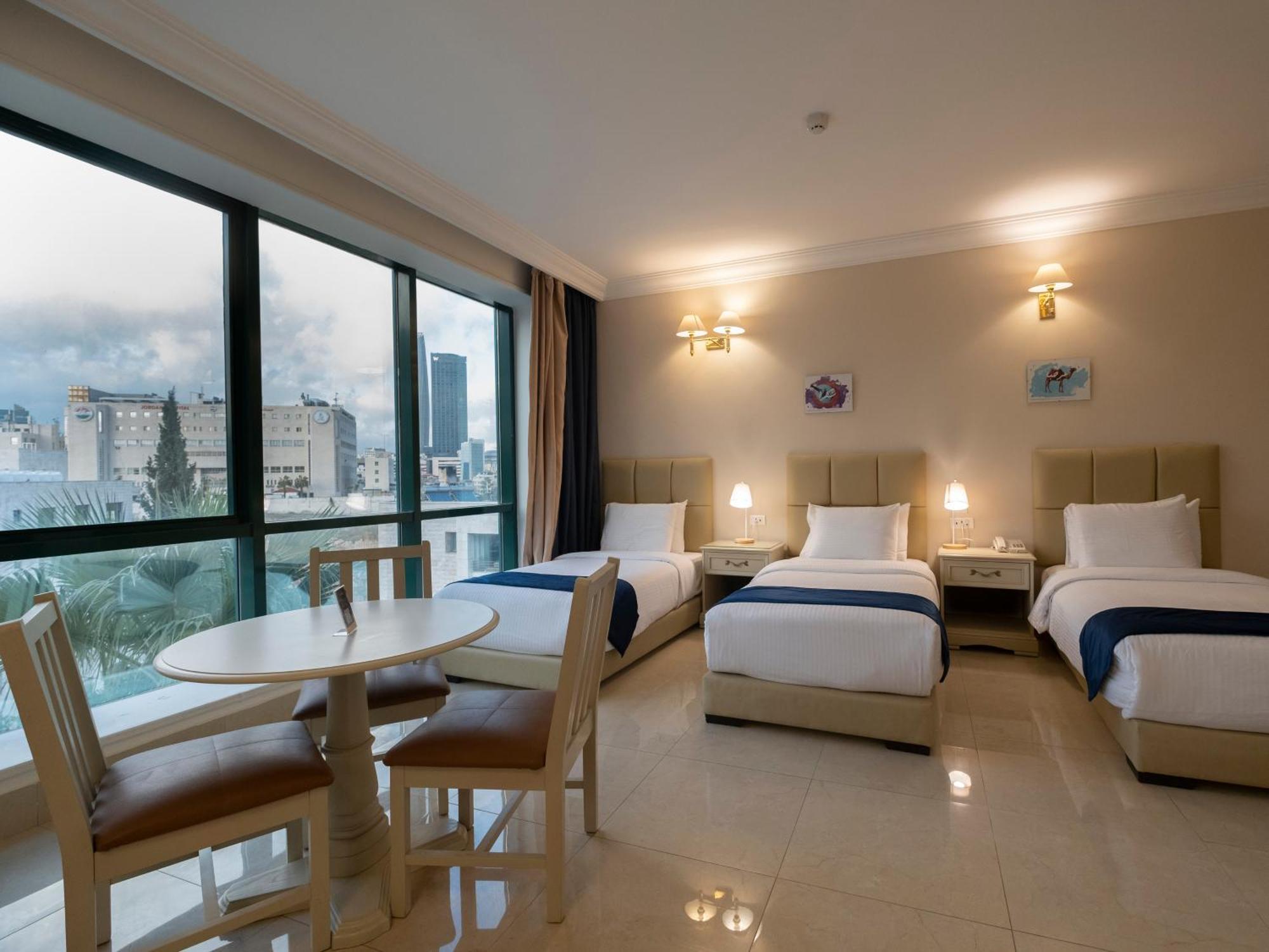 West Luxury 4*