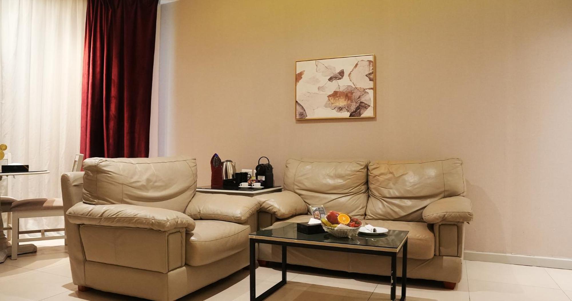 West Luxury 4*