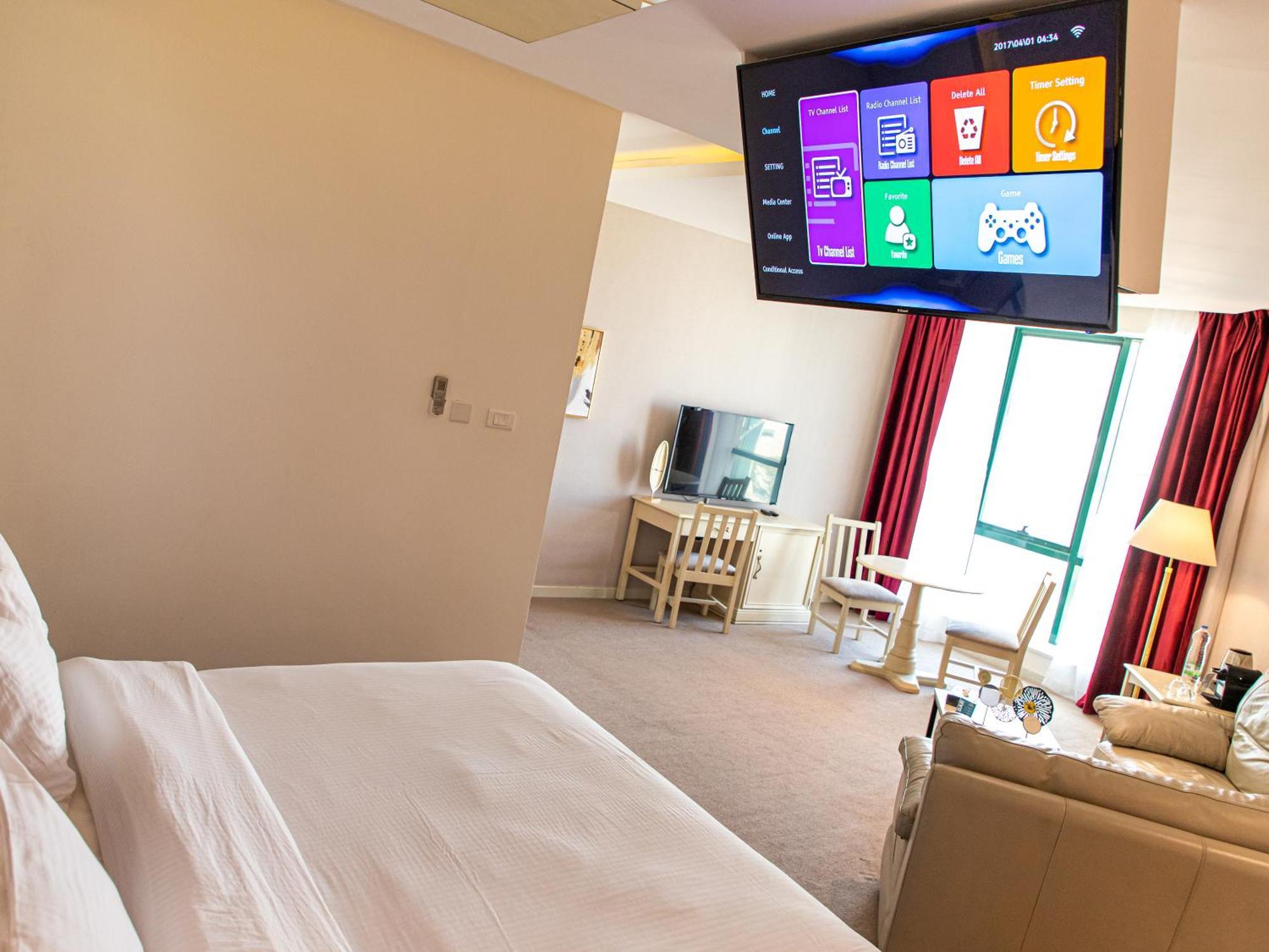 Hotel West Luxury